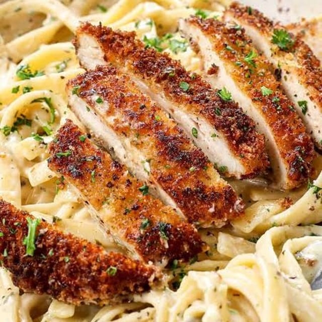 Fettuccine Alfredo w/ Chicken Cutlet.