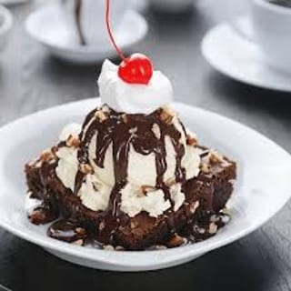 Chocolate Brownie Sundae