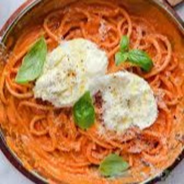 Bucatini & Burrata.