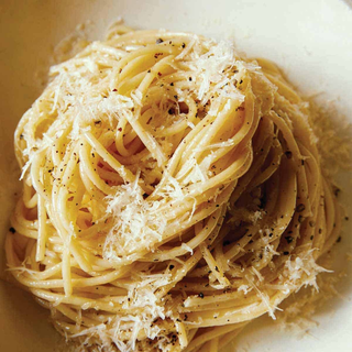 Homemade Spaghetti Cacio e Pepe